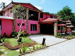 Bali Suites Itamambuca