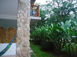 Bali Suites Itamambuca