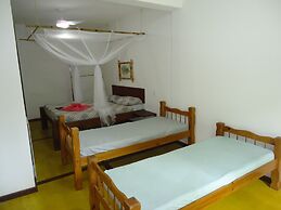 Bali Suites Itamambuca
