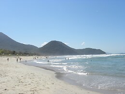 Bali Suites Itamambuca