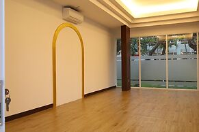 The Victoria Hotel Yogyakarta