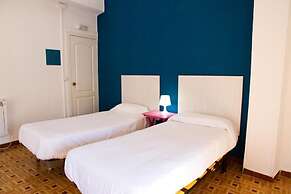 Russafa Youth Hostel