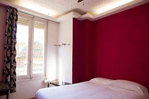 Russafa Youth Hostel