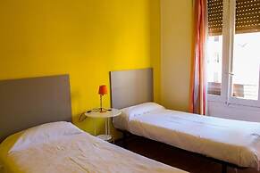 Russafa Youth Hostel