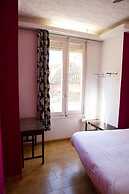 Russafa Youth Hostel