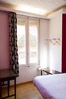 Russafa Youth Hostel