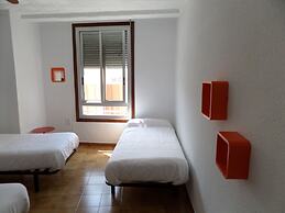 Russafa Youth Hostel