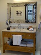 Bespoke Inn Scottsdale