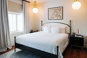 Bespoke Inn Scottsdale