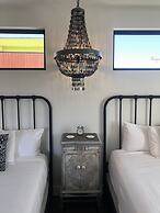 Bespoke Inn Scottsdale