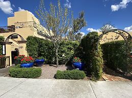 Bespoke Inn Scottsdale