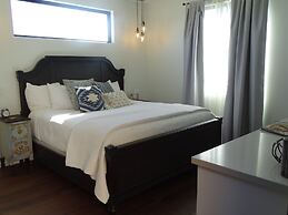 Bespoke Inn Scottsdale