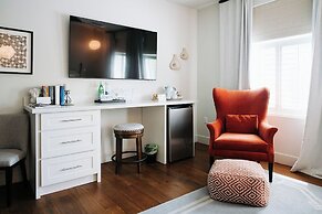 Bespoke Inn Scottsdale