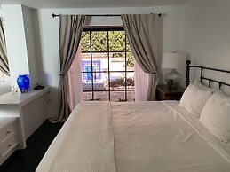 Bespoke Inn Scottsdale