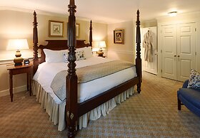 Cape Arundel Inn - Club House