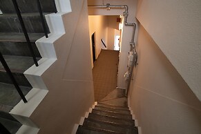 Akicafe Inn Guesthouse