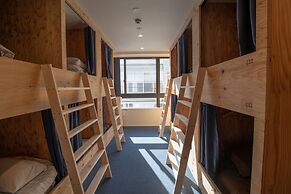 Akicafe Inn Guesthouse