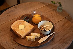 Akicafe Inn Guesthouse