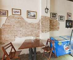 Gotum Hostel & Restaurant