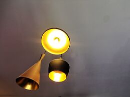 8 Boutique By The Sea