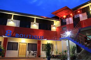 8 Boutique By The Sea