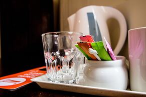 8 Boutique By The Sea