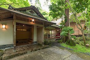 Tsukihitei Ryokan