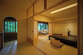 Tsukihitei Ryokan