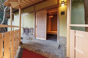 Tsukihitei Ryokan