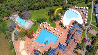 Perdepera Resort