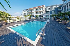 Fairfield Inn & Suites by Marriott Chincoteague Island Waterfront