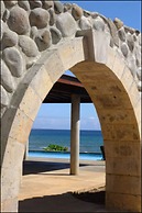 Pagua Bay House Oceanfront Cabanas