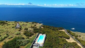 Cantinho das Buganvillias