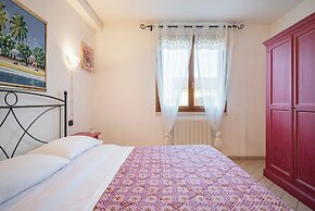 Follonica Apartments