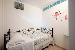 Follonica Apartments