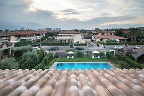 Follonica Apartments