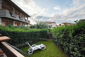 Follonica Apartments