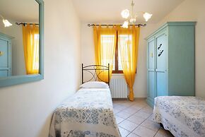 Follonica Apartments