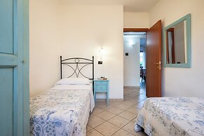 Follonica Apartments