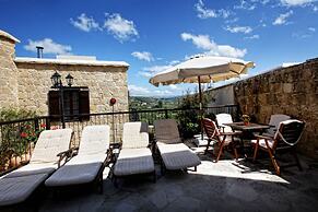 Leonidas Village Houses