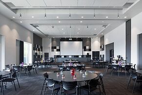 Alt Hotel Halifax Airport - In Terminal