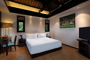 Banyan Tree Tengchong