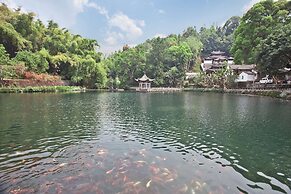 Banyan Tree Tengchong