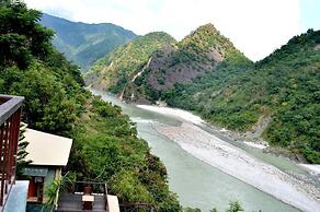 Raga on the Ganges