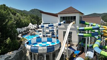 Mona Yongpyong Tower Condominium