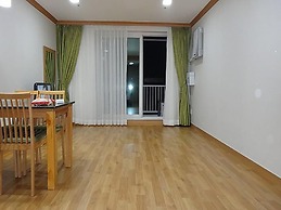 Mona Yongpyong Tower Condominium