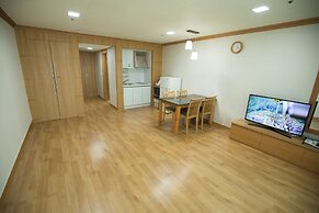 Mona Yongpyong Tower Condominium