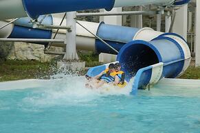 Mona Yongpyong Tower Condominium