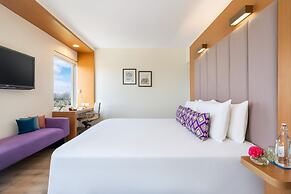 Vivanta Ahmedabad SG Highway