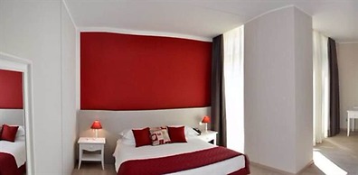 Tullio Hotel